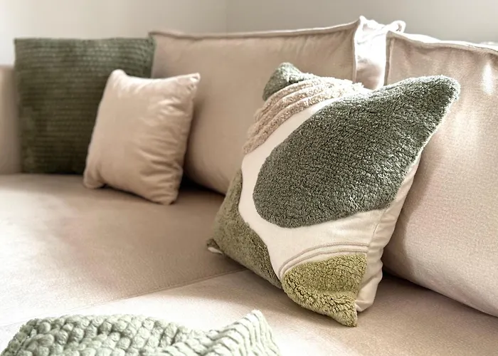 Am Weinaupark * تسيتاو